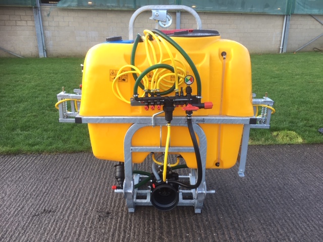 Jarmet Standard Sprayer - 600 litres – 10m booms