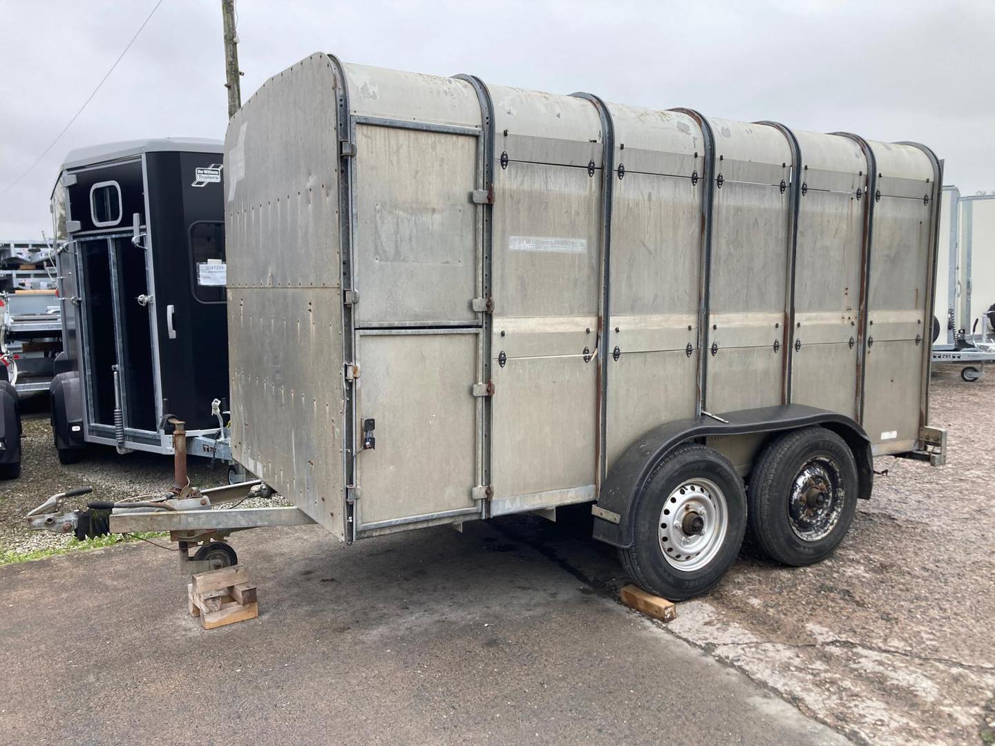 Ifor Williams TA510-12 -12x5’10 Cattle Trailer